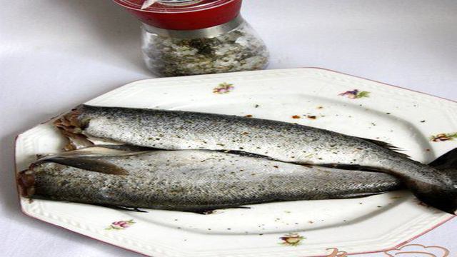 Сайда, жареная по-средиземноморски