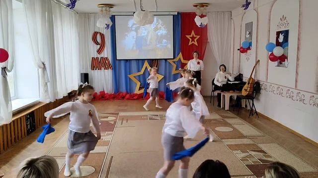 танец "синий платочек"