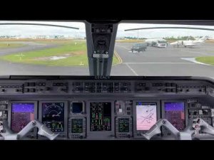 Take-Off At Bordeaux Embraer ERJ-135 Legacy 650 (Cockpit view)
