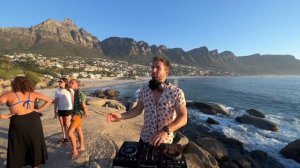 Beach Party Set RÜFÜS DU SOL, Lane 8, Tinlicker, Luttrell, Monolink, Jody Wisternoff