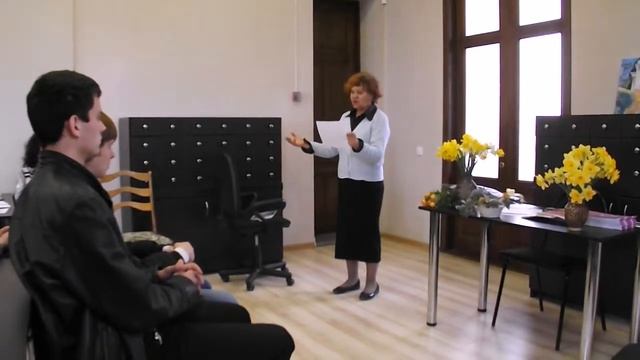 "ВСЁ ЗАНОВО!": поэт Людмила Зотова читает стихотворение Анатолия Пережогина в Пушкинском клубе Сочи