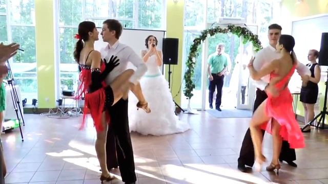 Любимому мужу на свадьбе смотреть онлайн