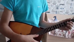 Пьеса "Во саду ли в огороде" на балалайке.