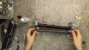 Ремонт принтера НР LaserJet Pro 400 M401 замена термоплёнки, ролика.