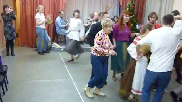 Полька з камандамі смотреть онлайн