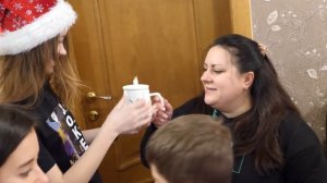 VLOG Гости распаковали подарки из-под ёлки