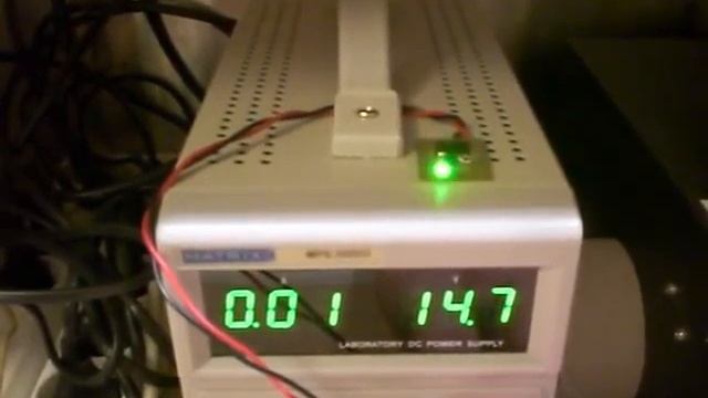 односветодиодный вольтметр.AVI смотреть онлайн
