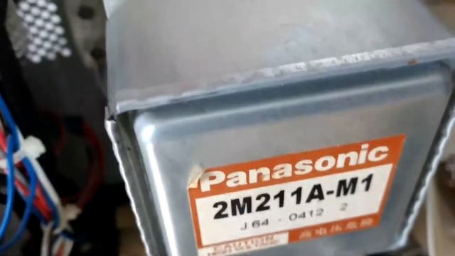 Трещит и дымит микроволновка DAEWOO смотреть онлайн