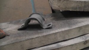 Замена втулок стабилизатора на Peugeot Partner 2006 г.в. 2 0HDI