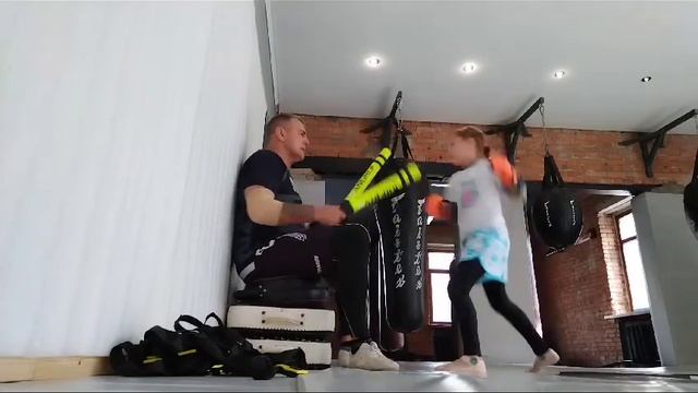 Индивидуальная тренировка — школа прикладного каратэ Владивосток смотреть онлайн