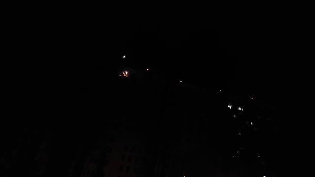 А луна на банан похожа. смотреть онлайн