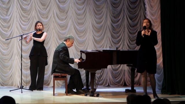 Кого люблю - Любовь Гречанова (за роялем автор - Виктор Плешак) 26.01.2023 смотреть онлайн