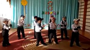 флешмоб мальчиков
