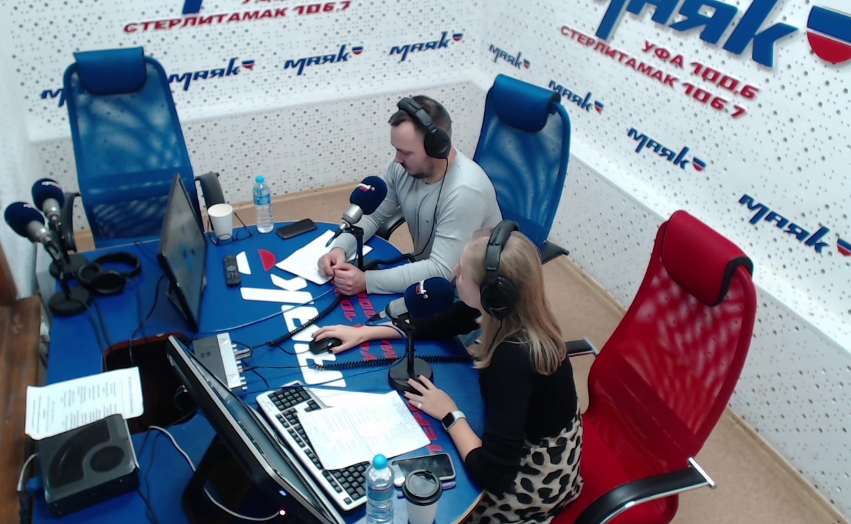 Хоккей на Маяке - 10.10.21 Трансляция матча "Салават Юлаев"- "СКА"