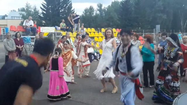 Фестиваль Индии в Красноярске. часть 2 смотреть онлайн