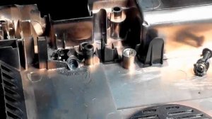 Про суперклей, наполнитель, и ремонт корпуса ноутбука