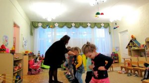 Утренняя зарядка с музыкальным сопровождением во второй младшей группе.