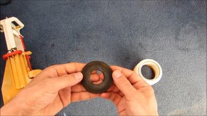 Потек унитаз - устраняем своими руками