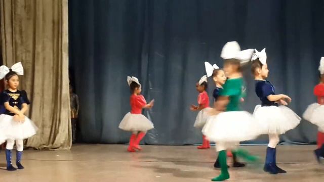 Умарова Амина 7 лет смотреть онлайн