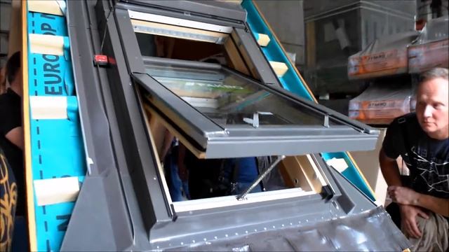 Семинар по мансардному окну Fakro FTP V U3 Electro