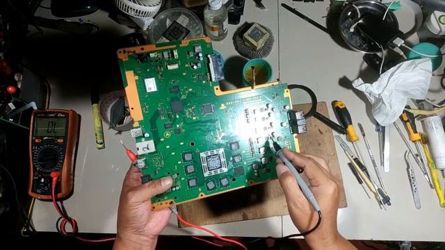 PS4 FAT nyala biru sebentar lalu mati total смотреть онлайн