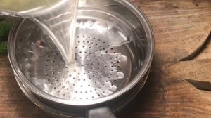 Сироп из Еловых Побегов ? | Вкусно к десертам, ягодам и мясу? И оказывается, довольно полезно! ?