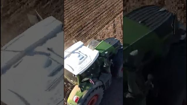 Независимая подвеска трактора Fendt обеспечивает качественную работу даже в сложных условиях.