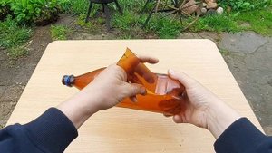 Ветряк из двух пластиковых бутылок своими руками. Отпугиватель кротов и птиц.