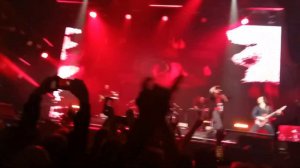 Алиса Под дождём