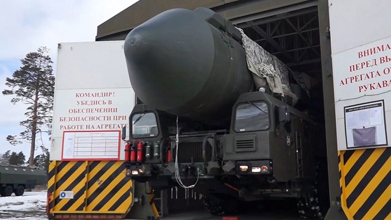 Ракетный полк комплексов "Ярс" вышел на маршруты боевого патрулирования / События на ТВЦ