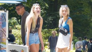 Funny Wet Fart Prank in Central Park!  Farting to the SKIES!