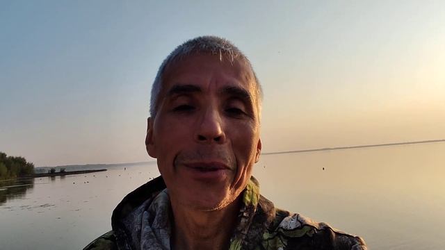 Депривация сна. На пляже Первого озера!