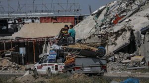 Израиль попытался оправдаться за гибель 40 человек в лагере беженцев в Рафахе