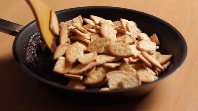 EASY Kek Batik Recipe | No-Bake Biscuit Cake смотреть онлайн