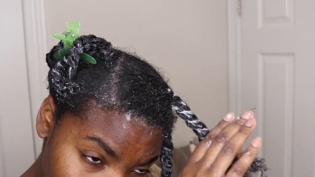 FIRST IMPRESSION: Maui Moisture Revive & Hydrate Shea Butter Hair Mask Review