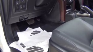 Первый взгляд на Toyota Land Cruiser Prado 2014