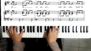 DANCING QUEEN - ABBA - (Piano Sheet Music/Partitura with chords and lyrics)