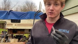 Volvo XC70 Headlight Bulb Replacement - Step by Step how to