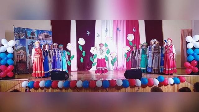 О РОССИИ В ПЕСНЯХ! Ансамбль народной песни КУБАНОЧКА и Ирина Лиран, "Счастье казака". Ко Дню России смотреть онлайн