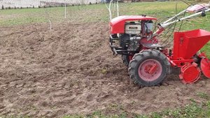 Мотоблок Shtenli 1900 | Посадка картофеля за 15 минут | Картофелесажалка своими руками