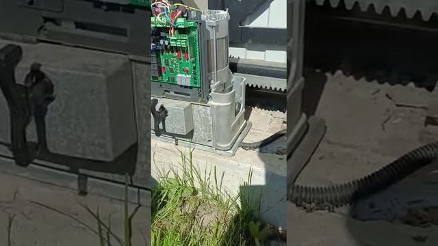 Ворота автоматика -  управление и обслуживание