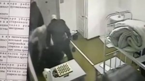 Пытки в пресс-хате с одобрения мусоров.