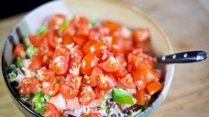 Cалат с крабовыми палочками и фасолью