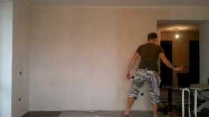 Поклейка обоев под покраску