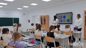 СОШ 10 Урок изо Шевченко В.В. Чурухова Р.М.mp4