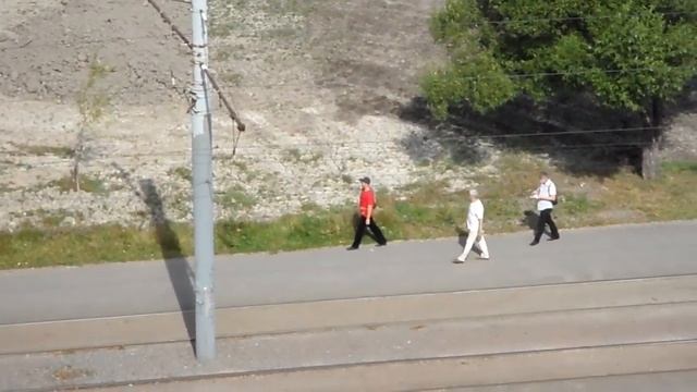 Samsung WB600 - Zoom Test - ludi.MP4 смотреть онлайн