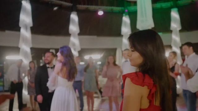 Кавер группа "Online"( Красотка, Экспонат,Между нами любовь) смотреть онлайн