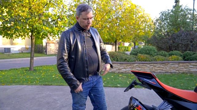 2022 Aprilia Tuono V4 Factory обзор | Фан и Хулиганство в чистом виде | Мотоциклы для Взрослых смотреть онлайн