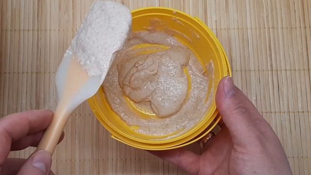 Перекармливаю ржаную закваску пшеничной мукой и вывожу ПШЕНИЧНУЮ ЗАКВАСКУ ! Все проще простого ! смотреть онлайн