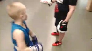 Школа бокса ИСАЕВА Исаев Тимур 89045121209. Санкт Петербург, Владимирский Пассаж.